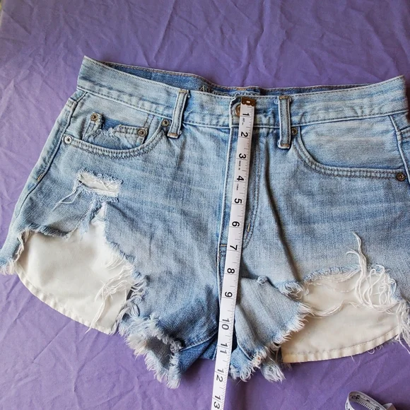 3 Jean Shorts - Picture 3 of 14